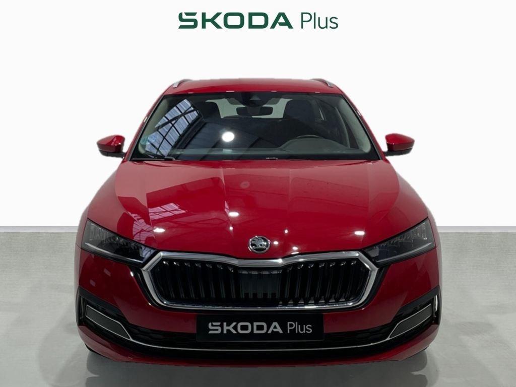 Skoda Octavia Combi 1.5 TSI m-HEV Ambition Plus DSG 110 kW (150 CV) - 10