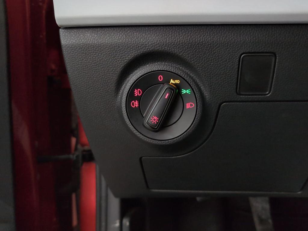 SEAT Ibiza 1.0 TSI Style XL Wired 81 kW (110 CV) - 17