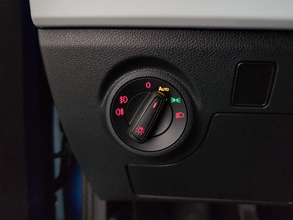 SEAT Ibiza 1.0 TSI Style XL Wired 81 kW (110 CV) - 18