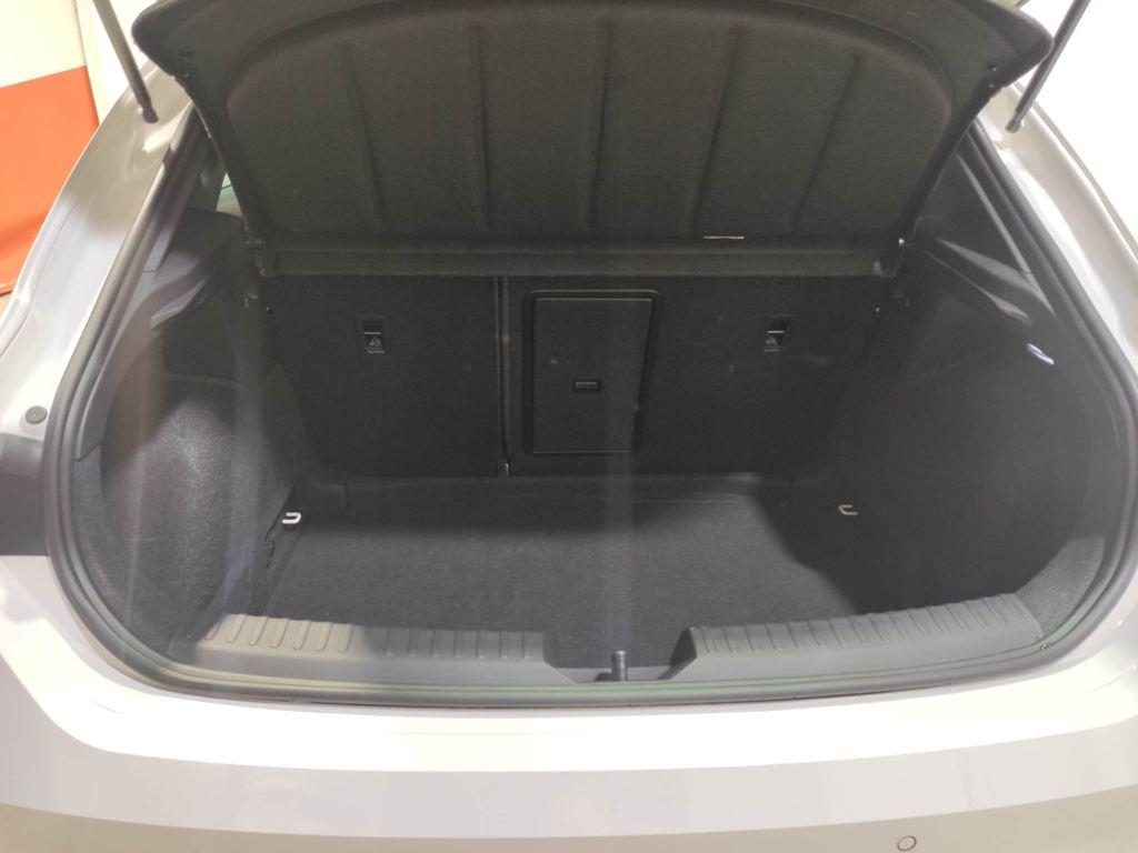 SEAT León 2.0 TDI S&S FR XL Vision DSG 110 kW (150 CV) - 6