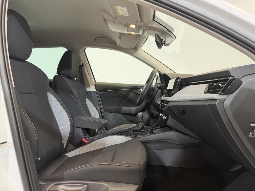 Skoda Kamiq 1.0 TSI Selection 70 kW (95 CV) - 4