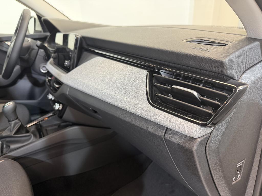 Skoda Kamiq 1.0 TSI Selection 70 kW (95 CV) - 19