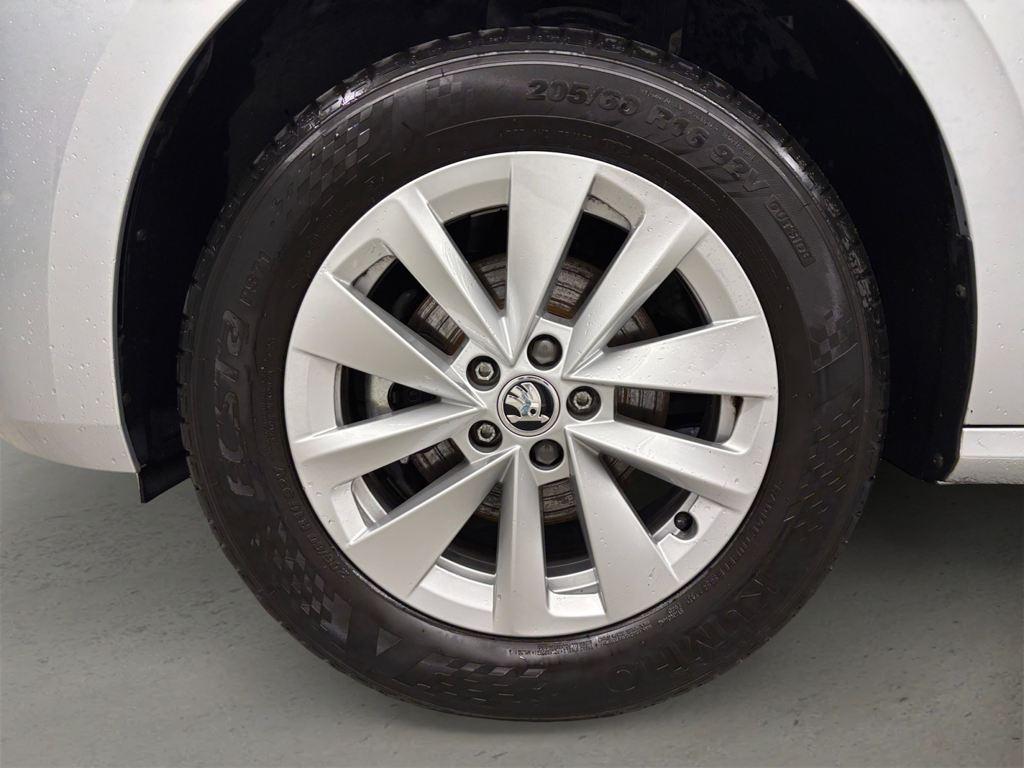 Skoda Kamiq 1.0 TSI Selection 85 kW (115 CV) - 7