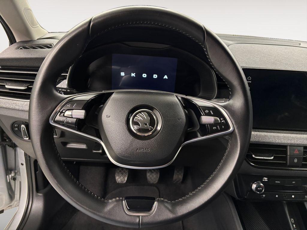 Skoda Kamiq 1.0 TSI Selection 85 kW (115 CV) - 8