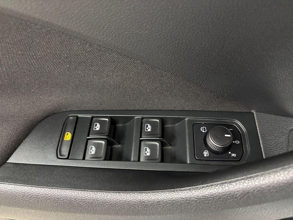 Skoda Kamiq 1.0 TSI Selection 85 kW (115 CV) - 11