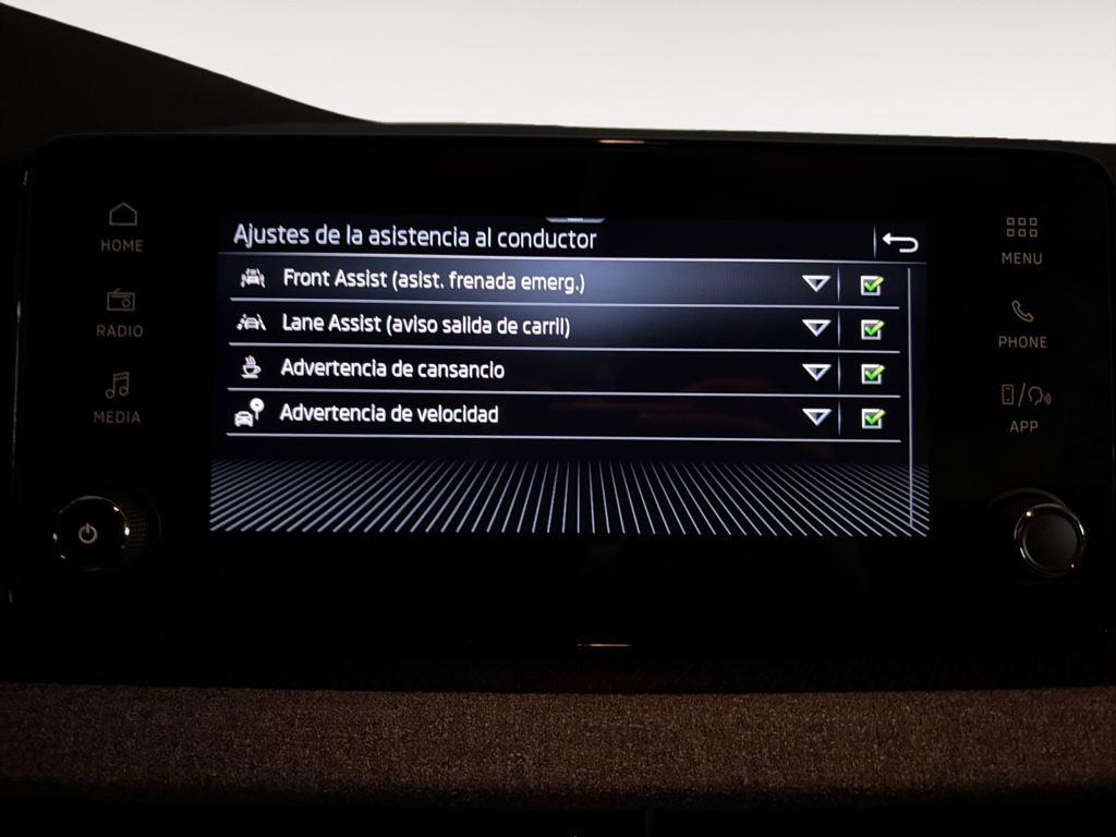 Skoda Kamiq 1.0 TSI Selection 85 kW (115 CV) - 13