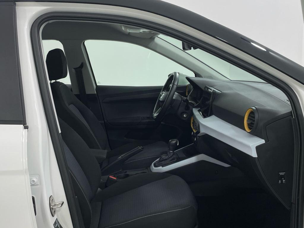 SEAT Arona 1.0 TSI Style XM DSG 85 kW (115 CV) - 4