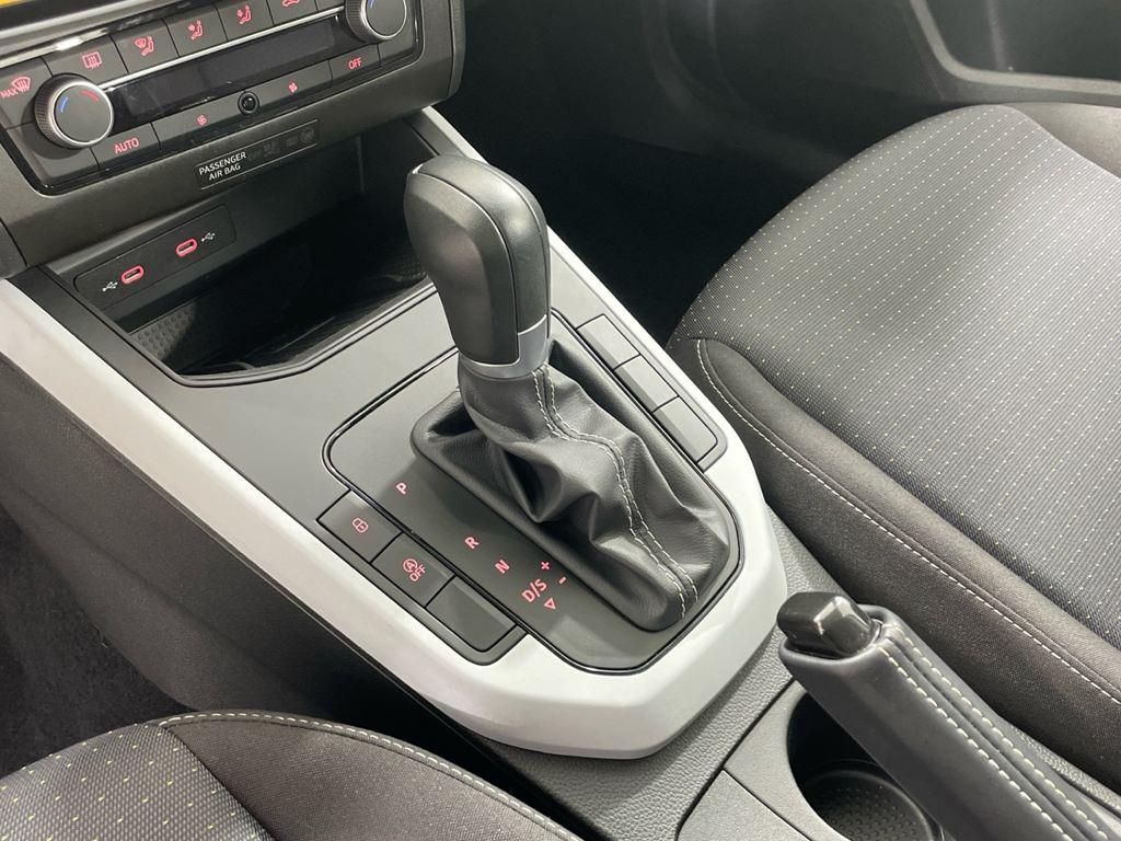 SEAT Arona 1.0 TSI Style XM DSG 85 kW (115 CV) - 17