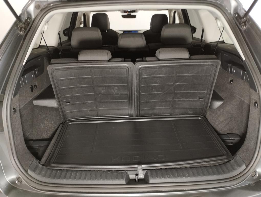Skoda Kodiaq 1.5 TSI m-HEV Selection DSG 110 kW (150 CV) - 6