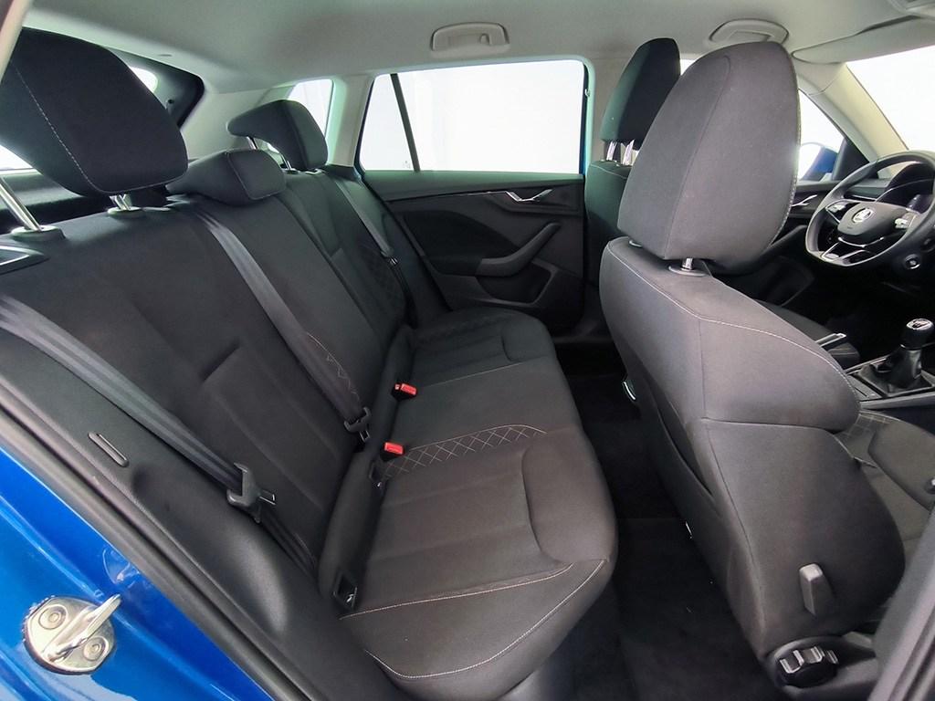 Skoda Kamiq 1.0 TSI Ambition 81 kW (110 CV) - 5