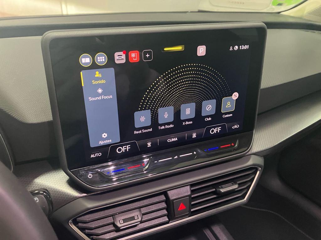 SEAT León 1.5 TSI S&S Style 25 Aniversario 85 kW (116 CV) - 14