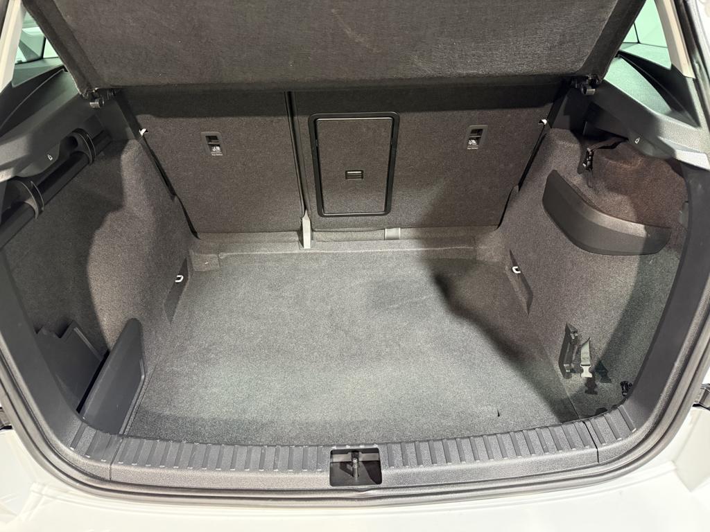 Skoda Karoq 1.5 TSI ACT Selection DSG 110 kW (150 CV) - 6