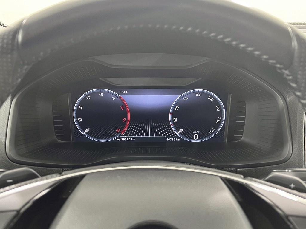 Skoda Karoq 2.0 TDI Style 4x4 DSG 110 kW (150 CV) - 11