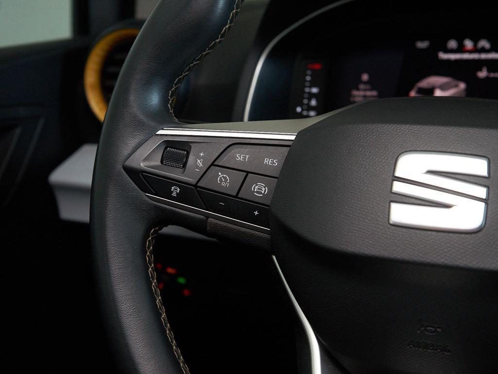 SEAT Arona 1.0 TSI Style Plus DSG 81 kW (110 CV) - 9