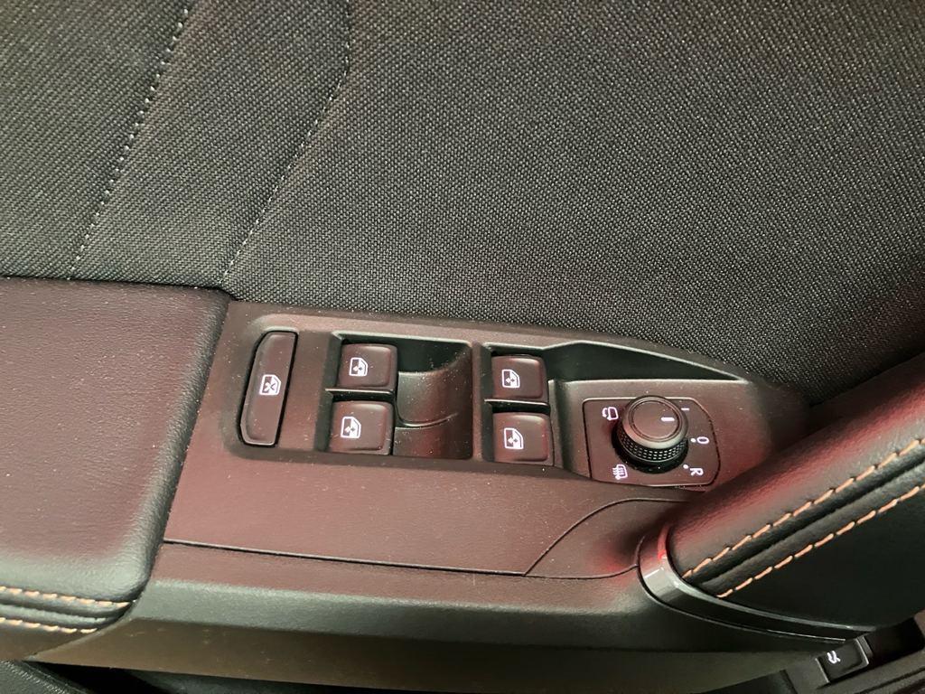 CUPRA Leon Sportstourer 1.5 TSI e-Hybrid DSG 150 kW (204 CV) - 11