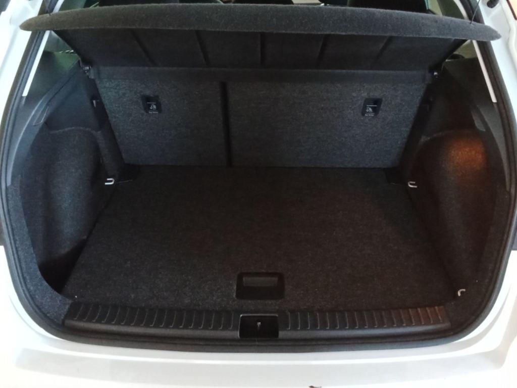 SEAT Arona 1.0 TSI Style Special Edition 85 kW (115 CV) - 6