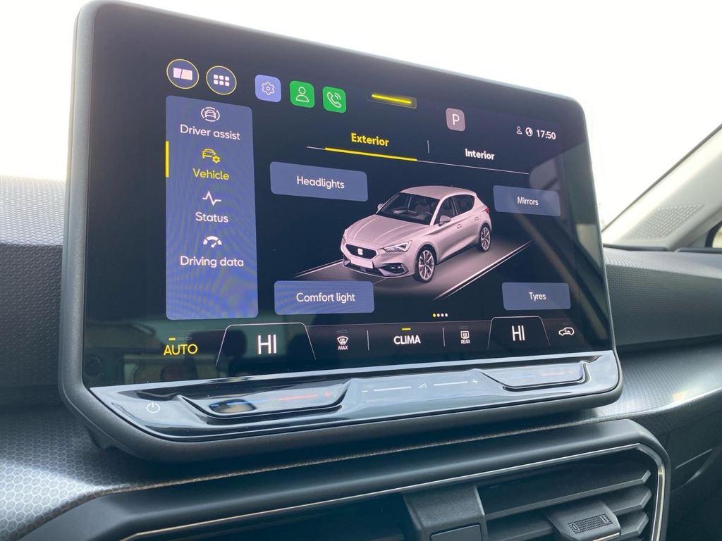 SEAT León 1.5 TSI S&S Style 25 Aniversario 85 kW (116 CV) - 17