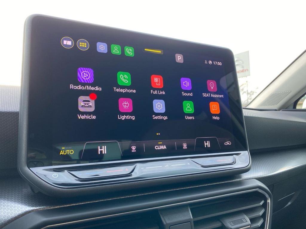 SEAT León 1.5 TSI S&S Style 25 Aniversario 85 kW (116 CV) - 18