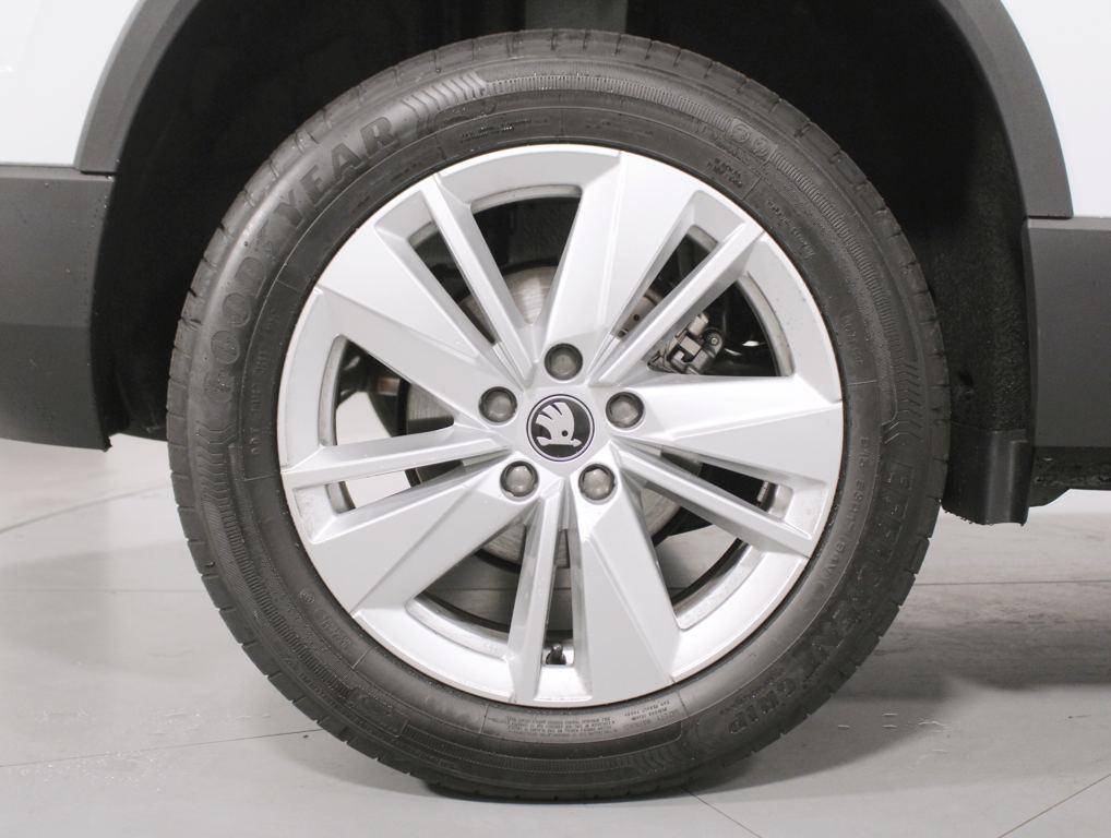 Skoda Karoq 1.0 TSI Selection 85 kW (116 CV) - 7