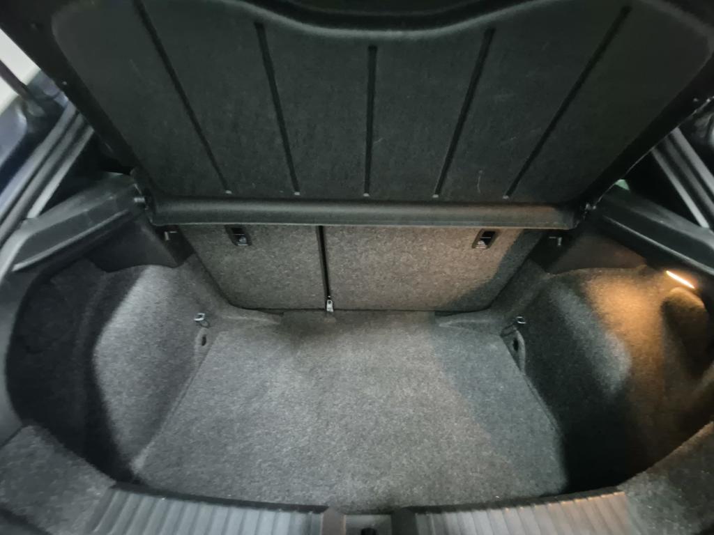 SEAT Ibiza 1.0 TSI Special Edition 85 kW (115 CV) - 6