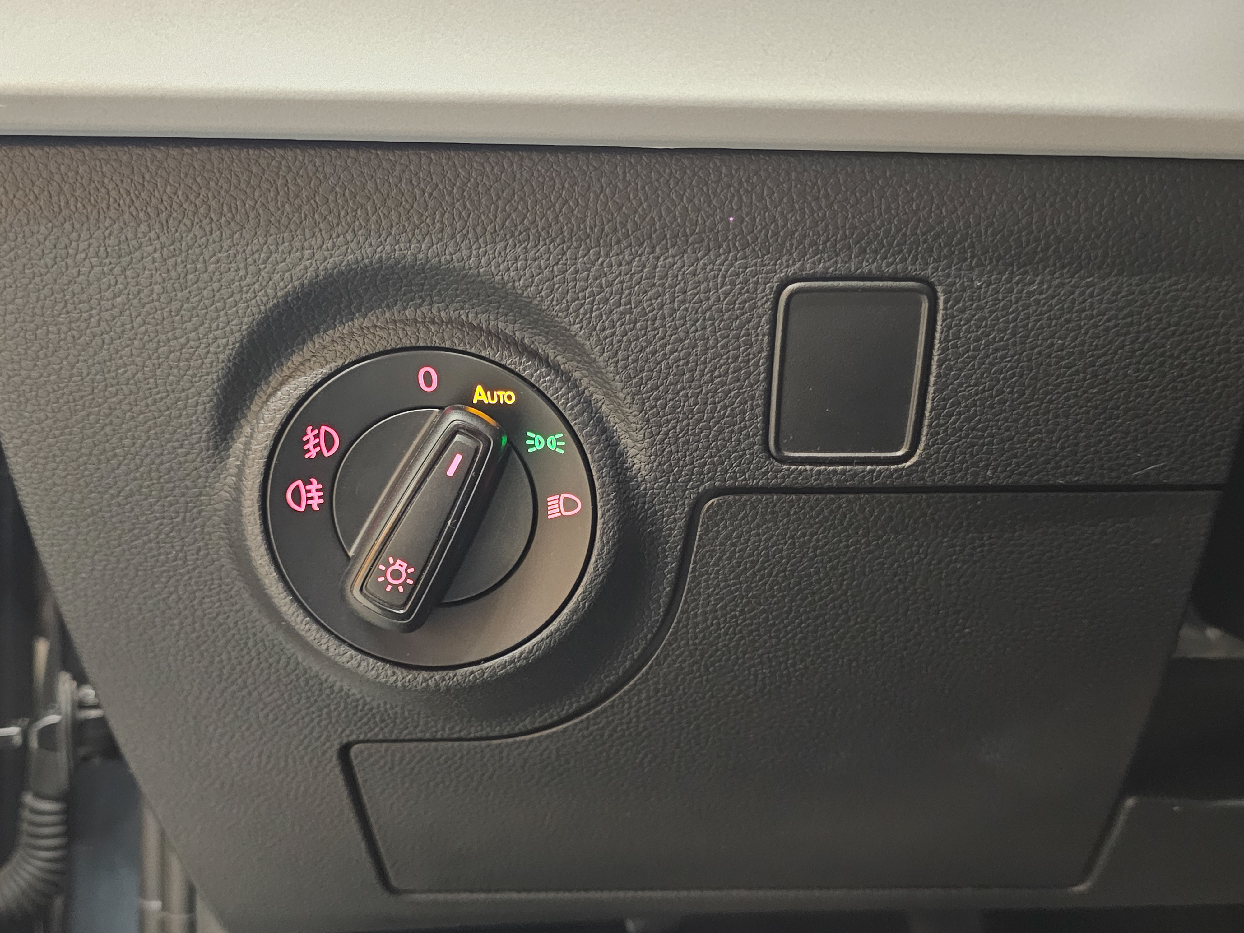 SEAT Ibiza 1.0 TSI S&S Style 81 kW (110 CV) - 12