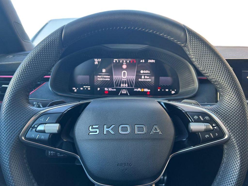 Skoda Kamiq 1.0 TSI Plus DSG 85 kW (115 CV) - 10