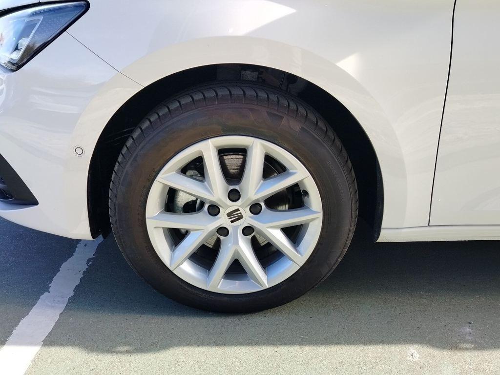 SEAT León 1.5 eTSI Style 25 Aniversario DSG 85 kW (116 CV) - 7