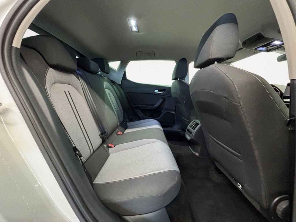 SEAT León 1.5 eTSI Style 25 Aniversario DSG 85 kW (116 CV) - 5