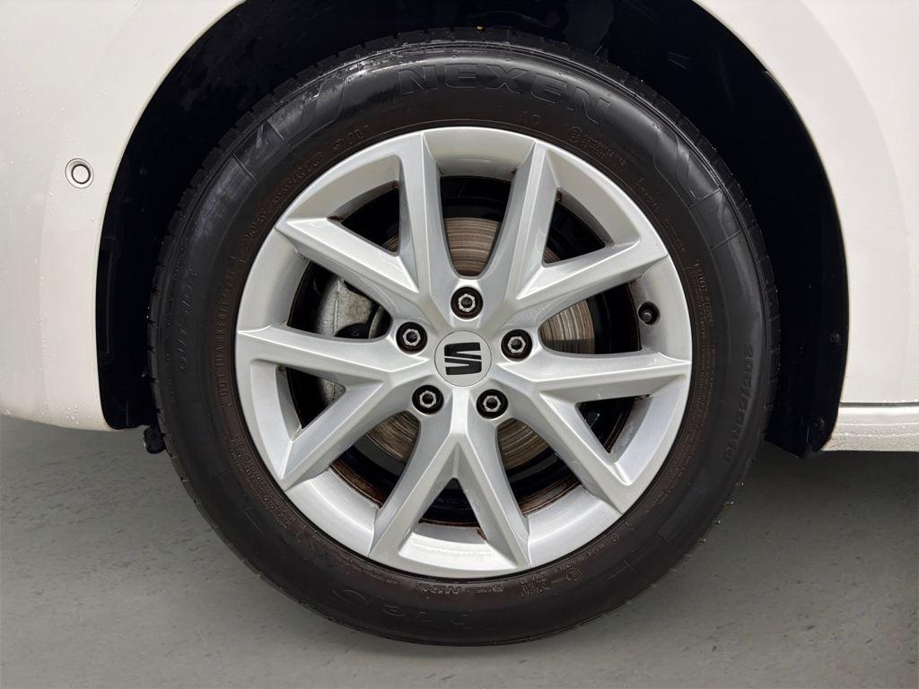 SEAT León 1.5 eTSI Style 25 Aniversario DSG 85 kW (116 CV) - 7