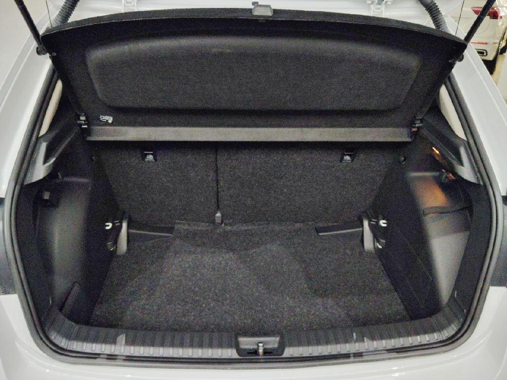 Skoda Fabia 1.0 TSI Selection 70 kW (95 CV) - 6