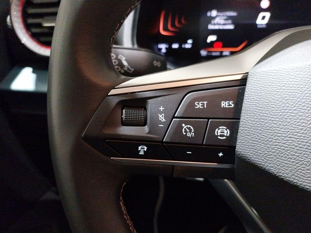 SEAT Arona 1.0 TSI Xperience Special Edition DSG 85 kW (115 CV) - 8