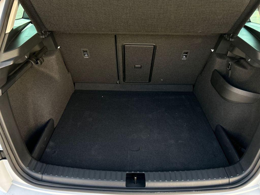 Skoda Karoq 1.0 TSI Ambition 81 kW (110 CV) - 6