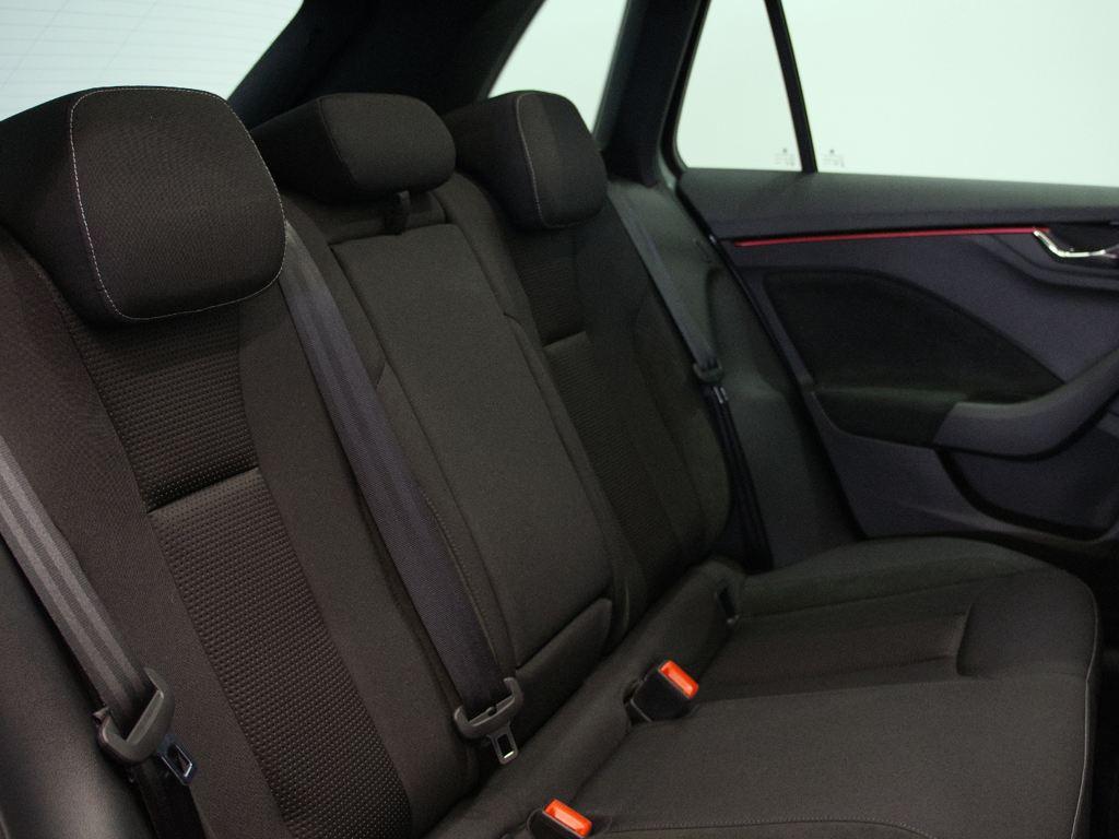 Skoda Kamiq 1.0 TSI Design 85 kW (115 CV) - 5