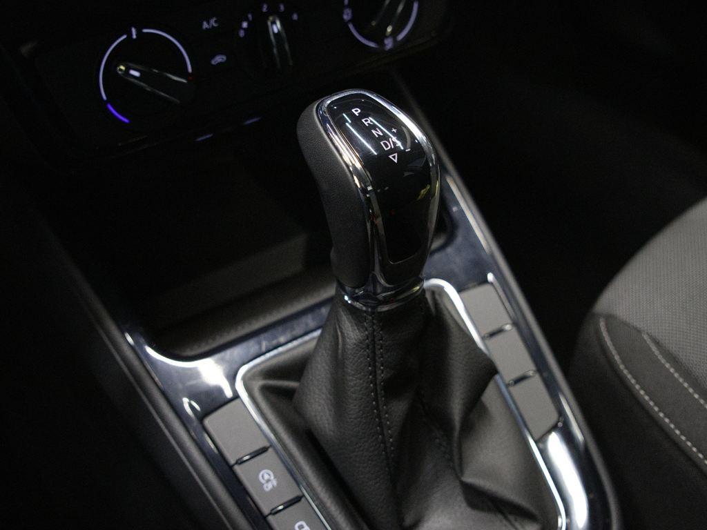 Skoda Fabia 1.0 TSI Selection DSG 85 kW (115 CV) - 14