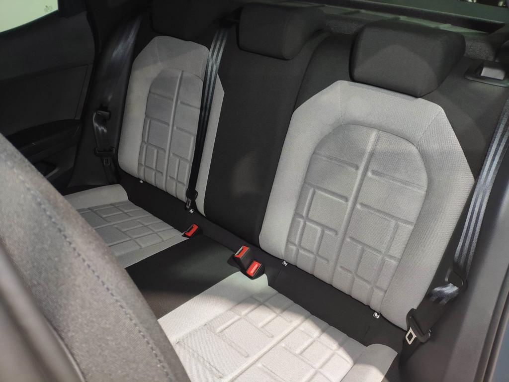 SEAT Arona 1.0 TSI S&S FR 85 kW (115 CV) - 16