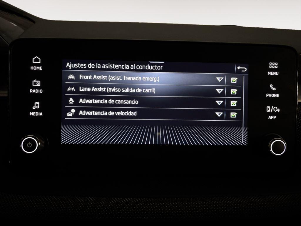 Skoda Fabia 1.0 TSI Selection DSG 85 kW (115 CV) - 13