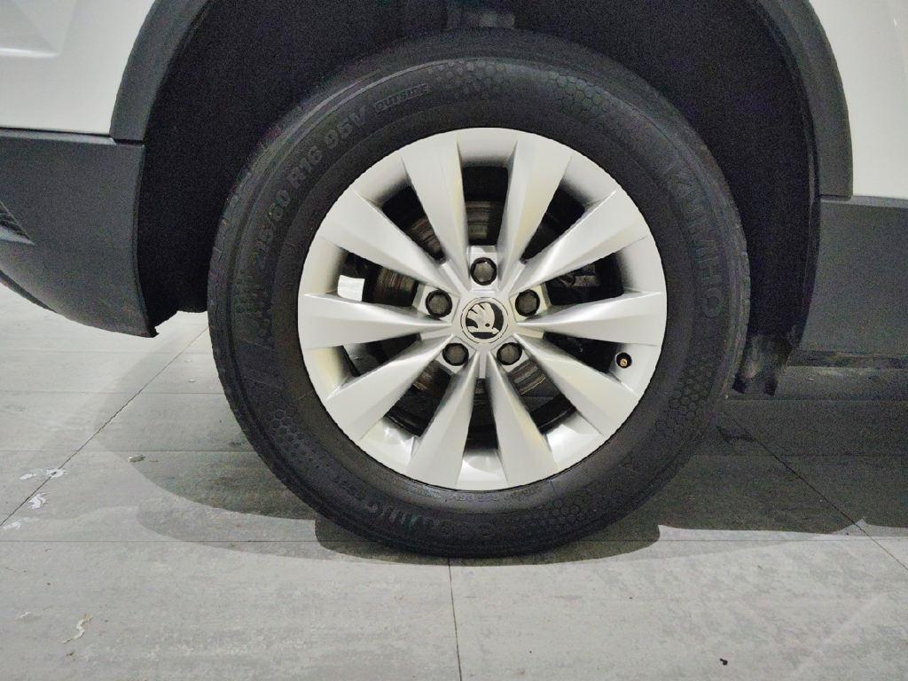 Skoda Karoq 2.0 TDI Ambition 4X4 DSG 110 kW (150 CV) - 7