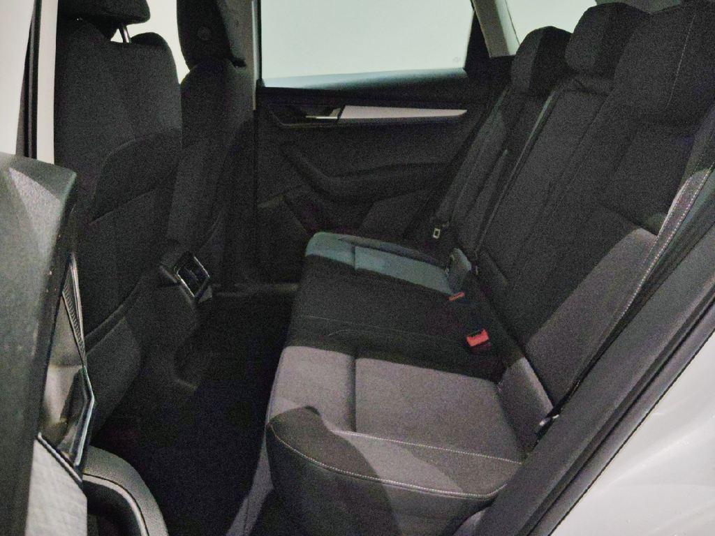 Skoda Karoq 2.0 TDI Ambition 4X4 DSG 110 kW (150 CV) - 9
