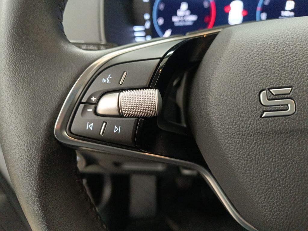 Skoda Karoq 1.5 TSI ACT Selection 110 kW (150 CV) - 10