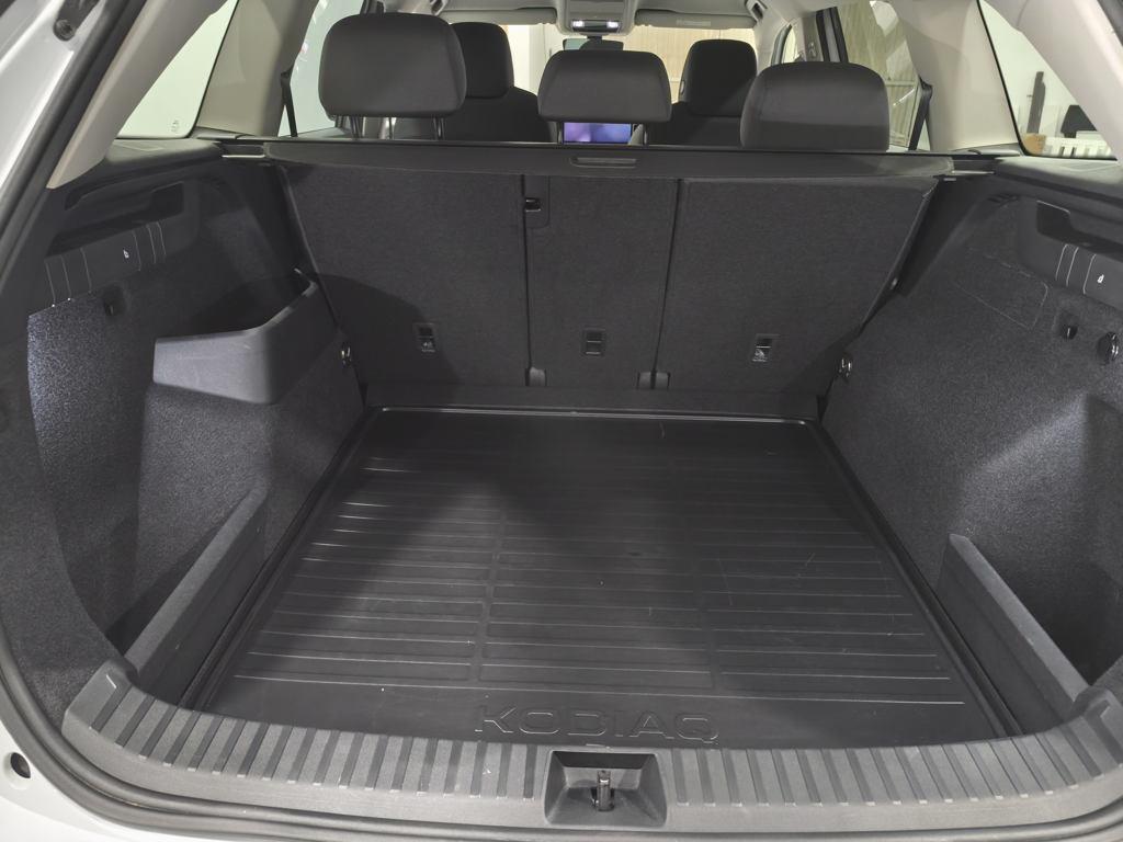Skoda Kodiaq 2.0 TDI Selection DSG 110 kW (150 CV) - 6