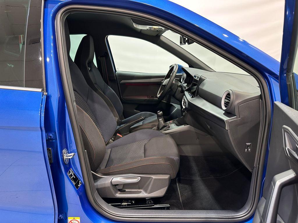 SEAT Arona 1.0 TSI FR XM DSG 85 kW (115 CV) - 4