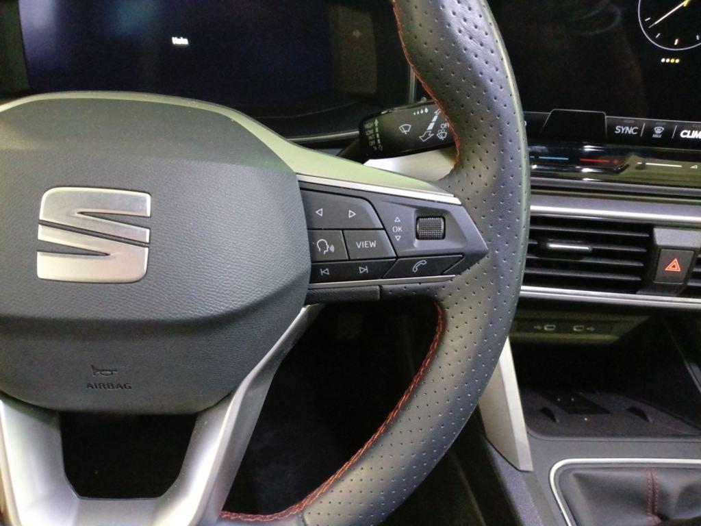 SEAT León 1.5 TSI S&S FR 25 Aniversario 85 kW (116 CV) - 9