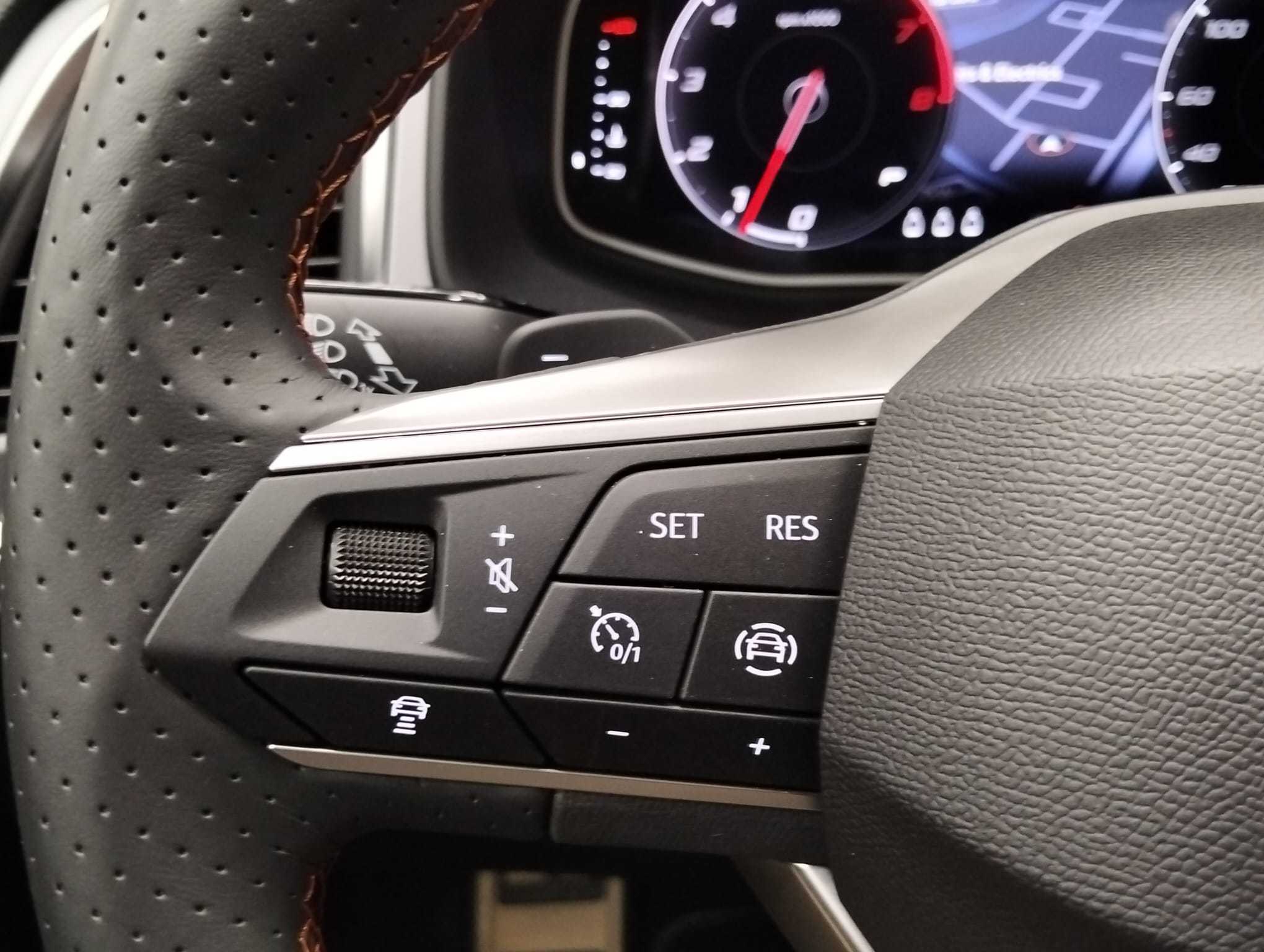 SEAT Ateca 1.5 TSI S&S FR Special Edition DSG 110 kW (150 CV) - 18