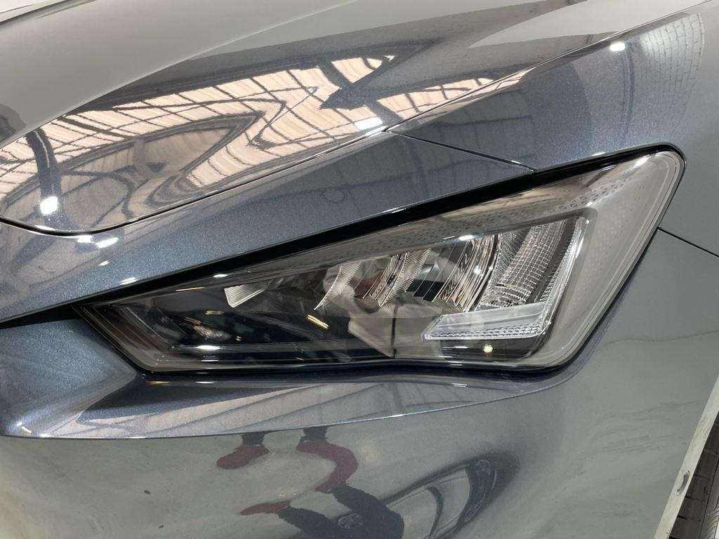 SEAT León 1.5 TSI S&S Style XS 85 kW (116 CV) - 11