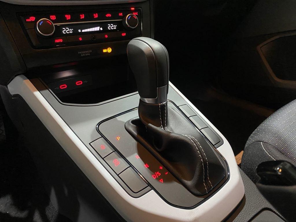 SEAT Arona 1.0 TSI Style Special Edition DSG 85 kW (115 CV) - 12