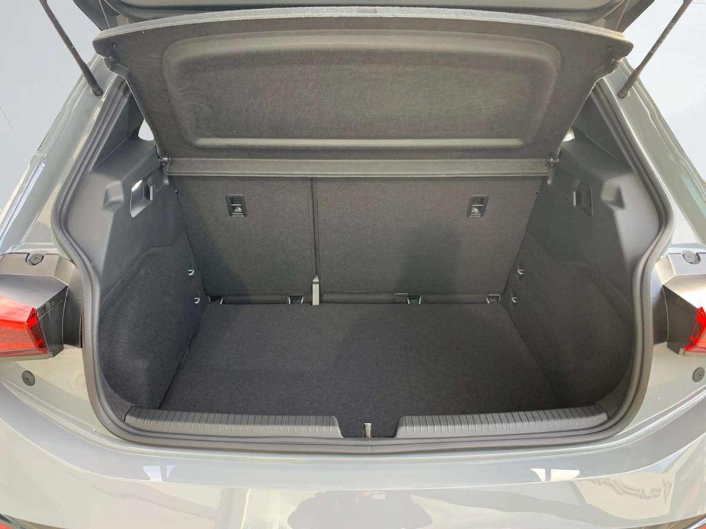 CUPRA Born 59kWh E-Boost Pack 170 kW (231 CV) - 6