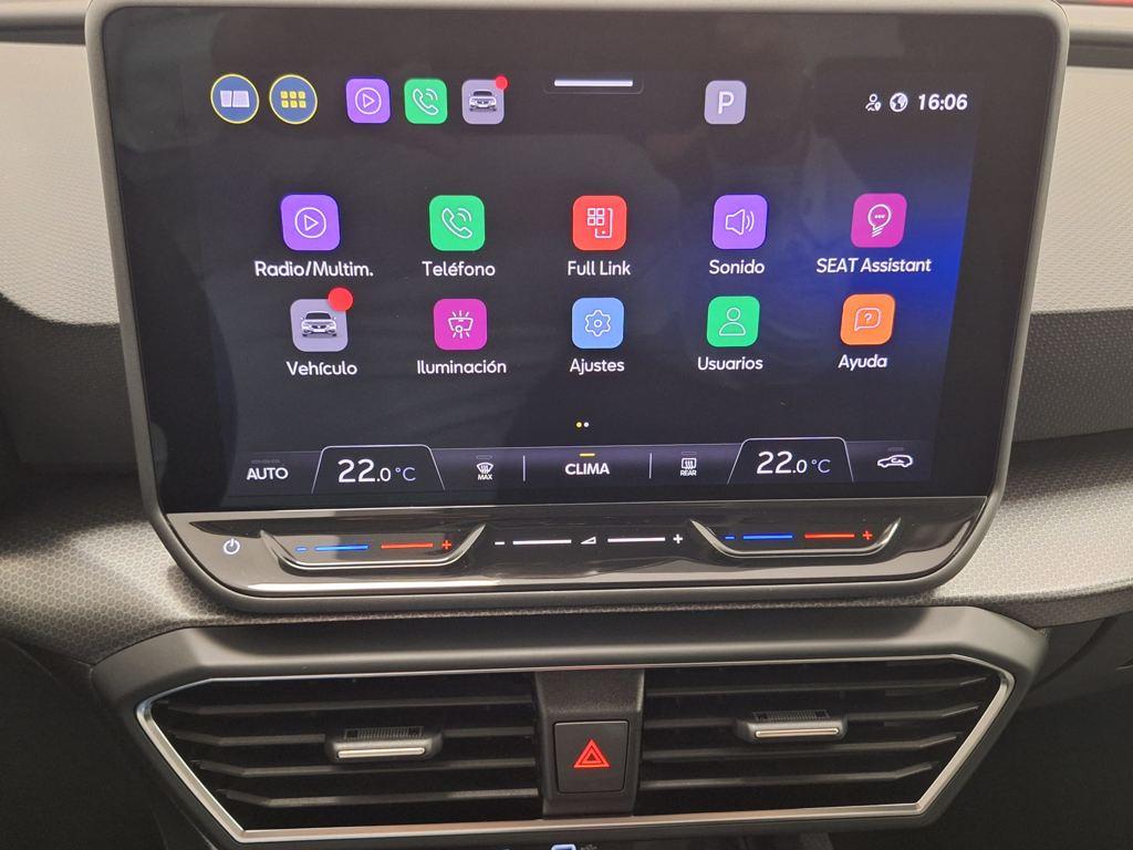 SEAT León 1.5 eTSI Style 25 Aniversario DSG 85 kW (116 CV) - 10