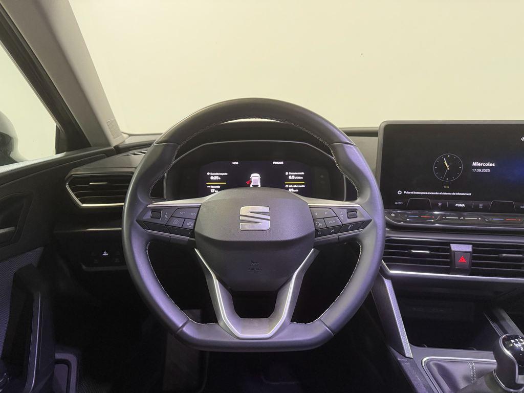 SEAT León 1.5 TSI S&S Style XS 85 kW (116 CV) - 9