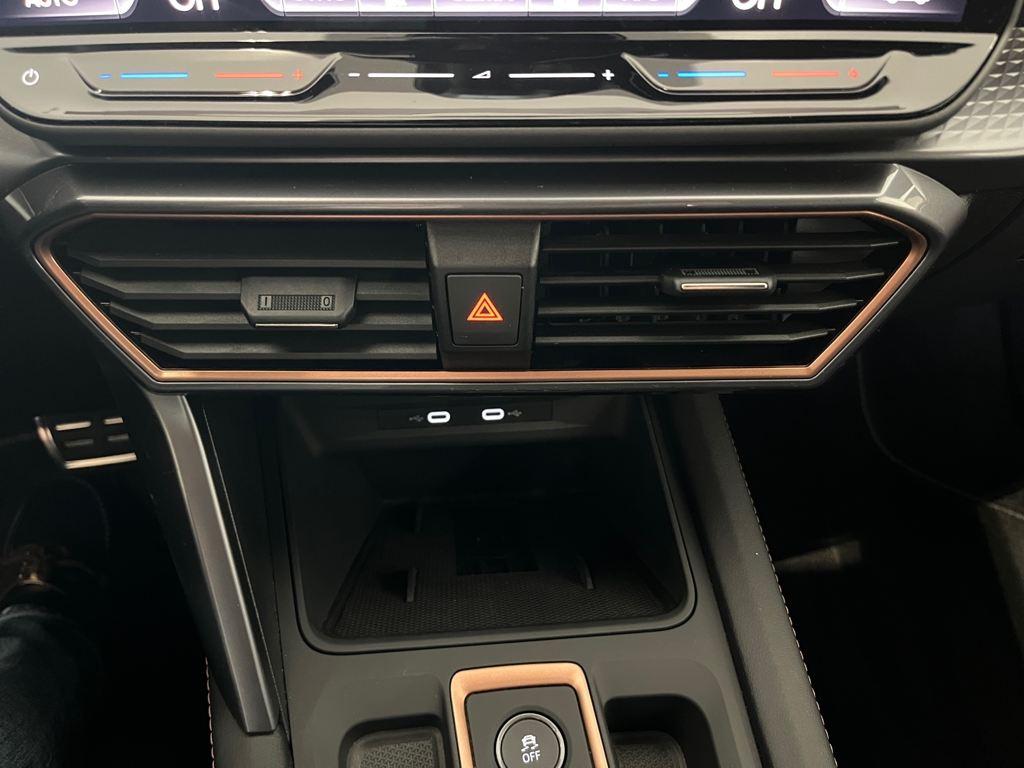 CUPRA Formentor 1.5 TSI e-Hybrid DSG 150 kW (204 CV) - 10