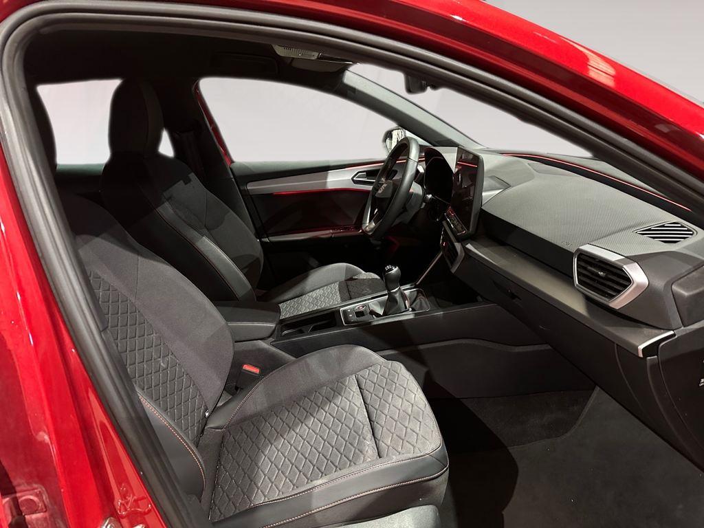 SEAT León 1.5 TSI S&S FR 25 Aniversario 85 kW (116 CV) - 4